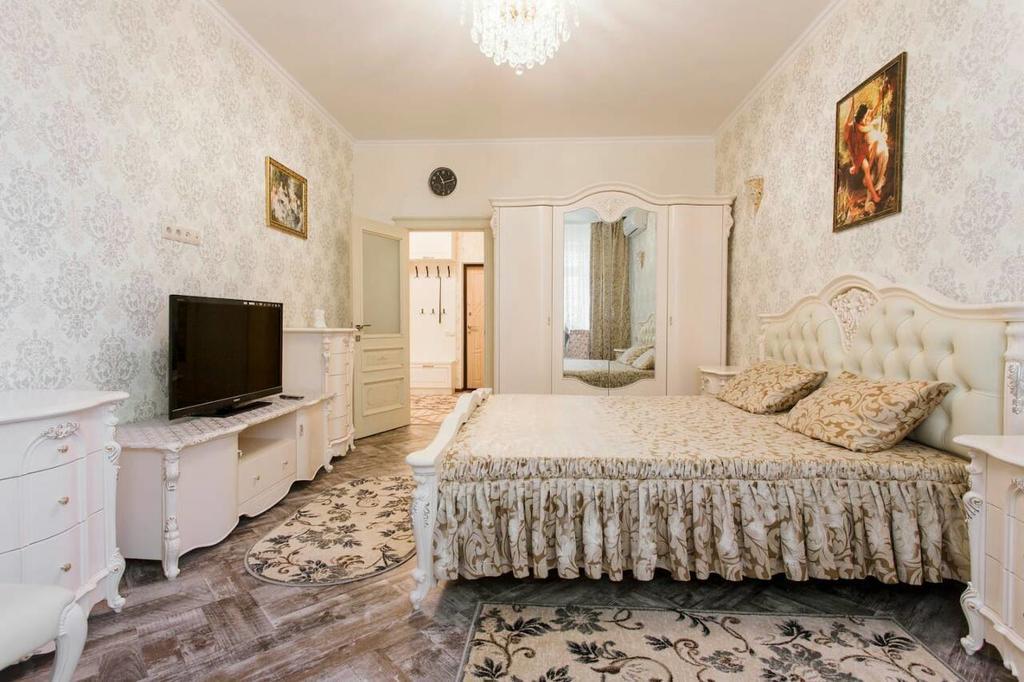 Apartment For You Odesa Exterior photo